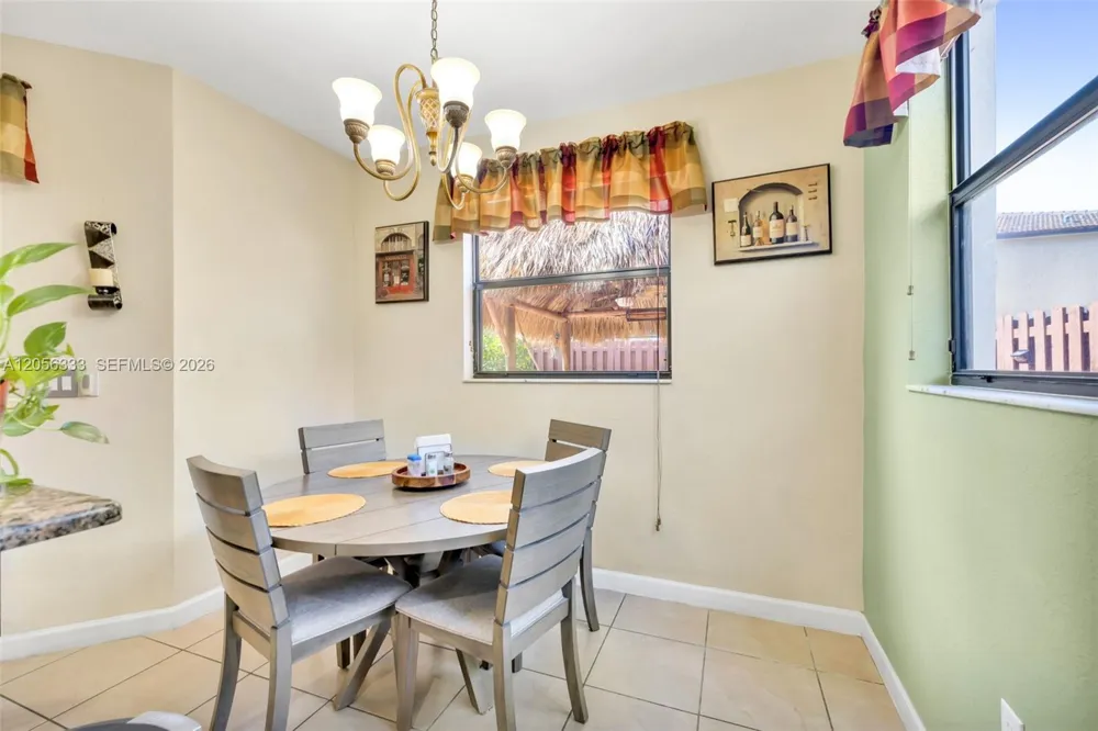 10445 SW 226th St Cutler Bay, FL 33190