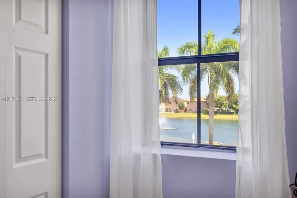 10445 SW 226th St Cutler Bay, FL 33190