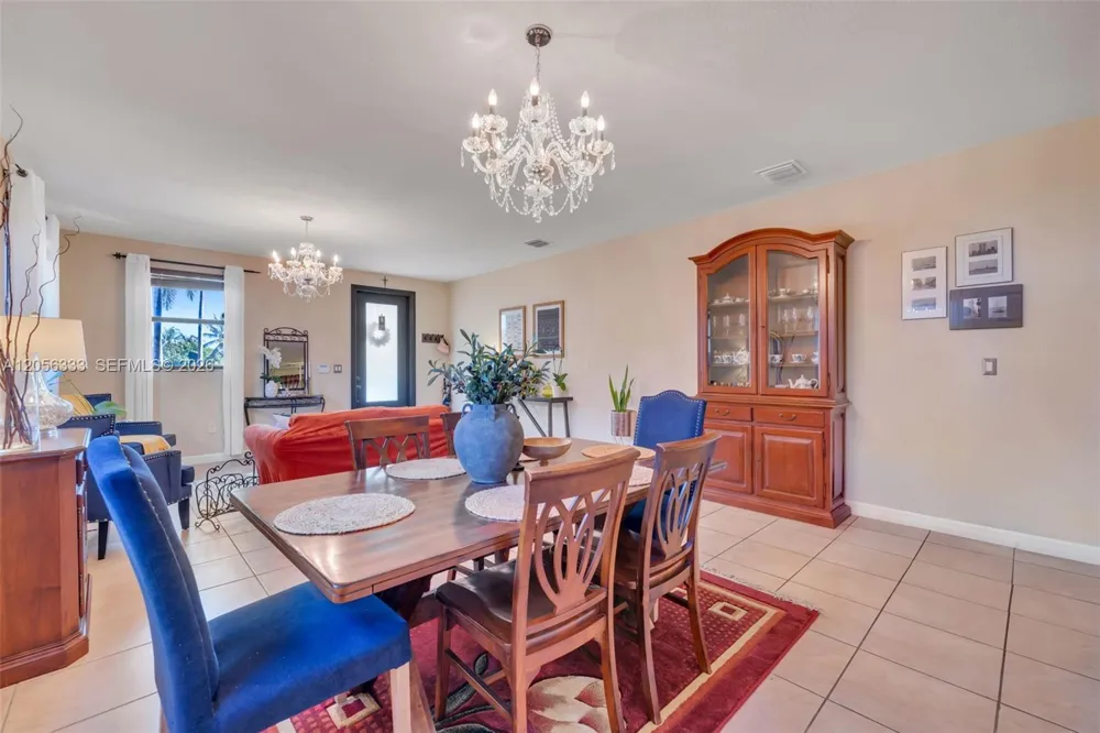 10445 SW 226th St Cutler Bay, FL 33190