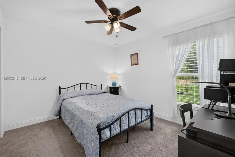9760 Palm Breezes Dr Fort Pierce, FL 34945