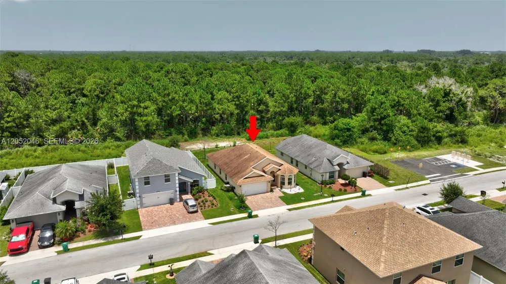9760 Palm Breezes Dr Fort Pierce, FL 34945