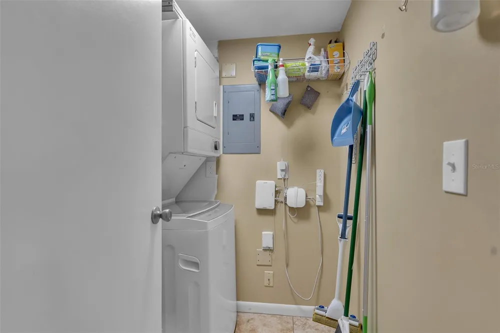 4644 LONGWATER CHASE #97 Sarasota, FL 34235