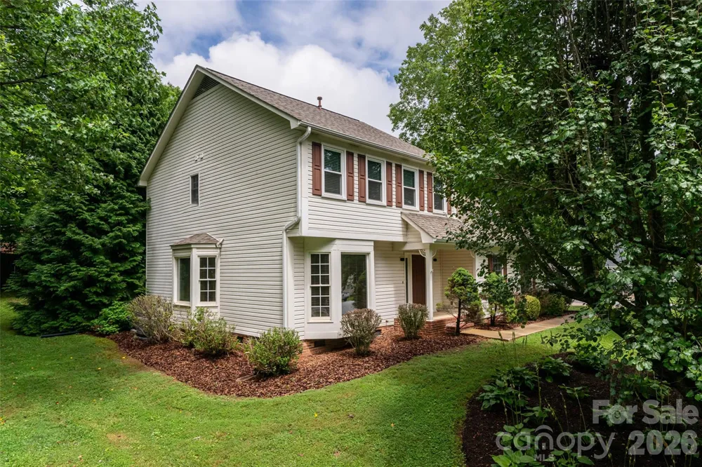204 Windsor Forest Circle Fletcher, NC 28732