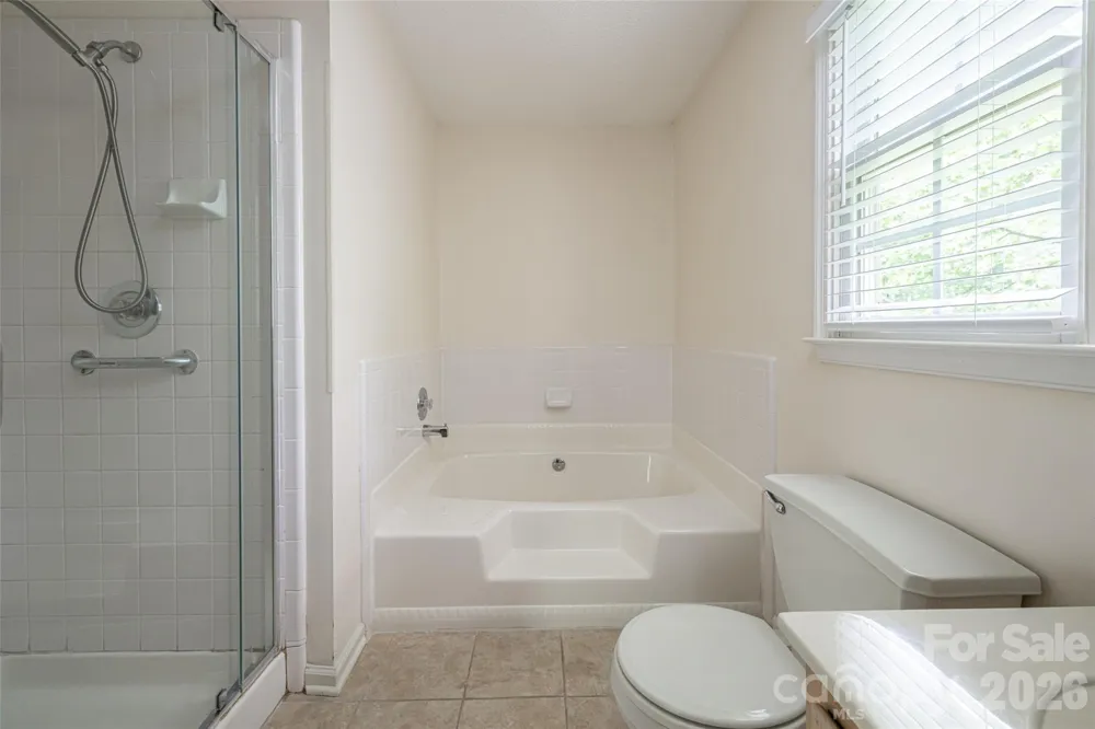 204 Windsor Forest Circle Fletcher, NC 28732