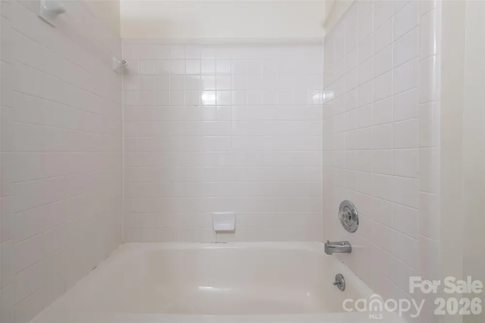 204 Windsor Forest Circle Fletcher, NC 28732