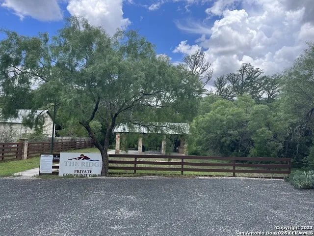 0000 Ridge Loop Leakey, TX 78873