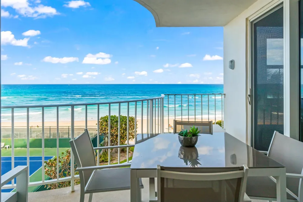 2295 S Ocean Boulevard #425 Palm Beach, FL 33480