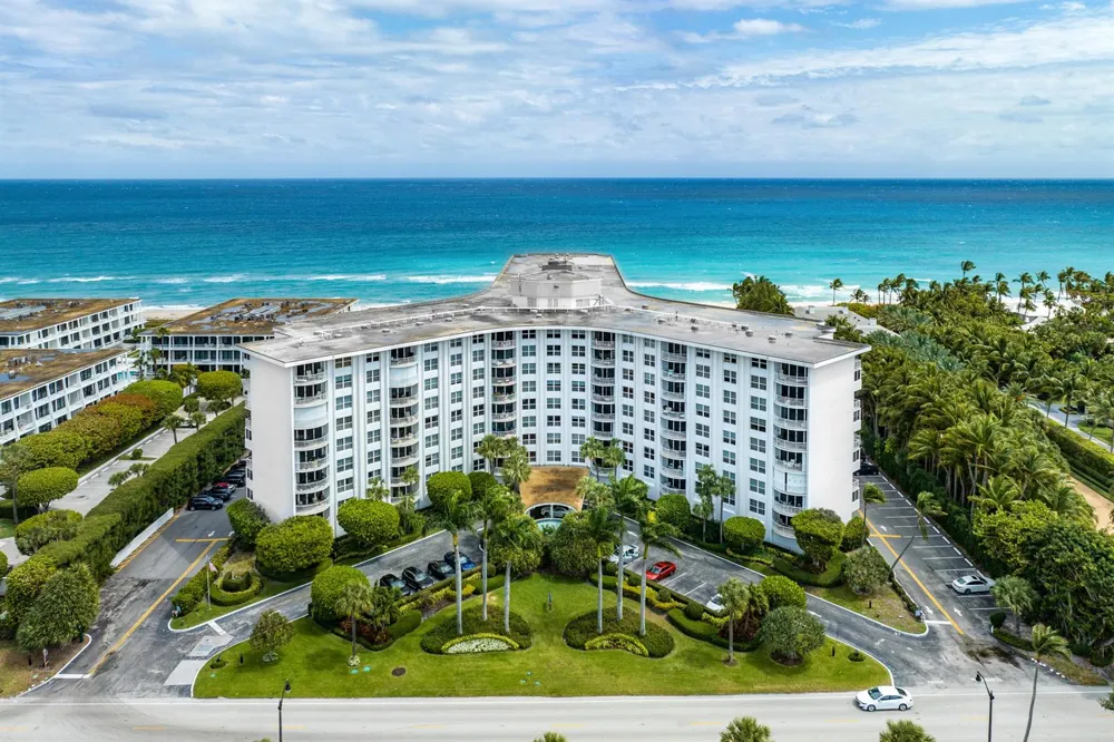 2295 S Ocean Boulevard #425 Palm Beach, FL 33480