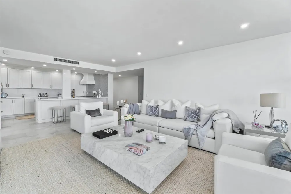 2295 S Ocean Boulevard #425 Palm Beach, FL 33480