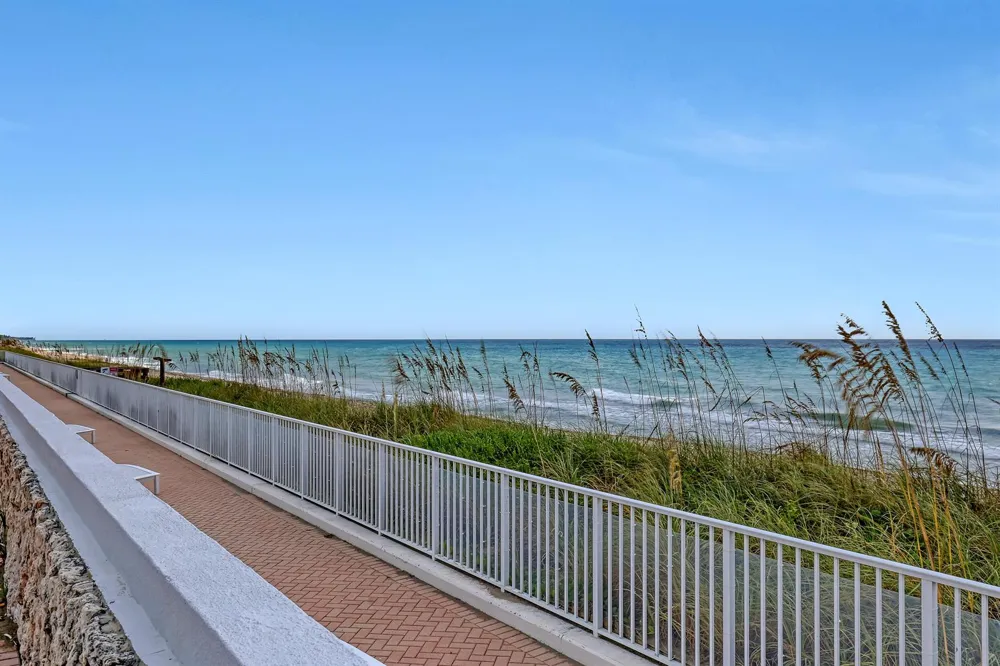 2295 S Ocean Boulevard #321 Palm Beach, FL 33480
