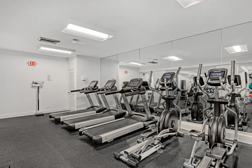 2295 S Ocean Boulevard #321 Palm Beach, FL 33480