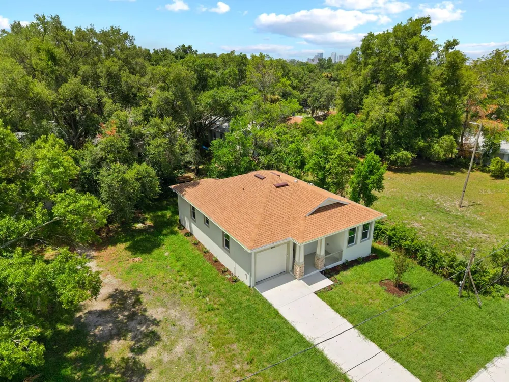 2915 CHIPCO STREET Tampa, FL 33605