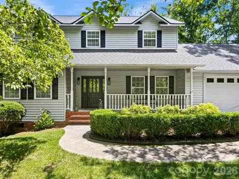 302 Shadecrest Lane