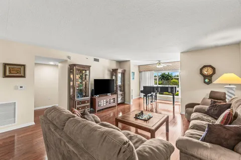 12560 Majesty Circle #401