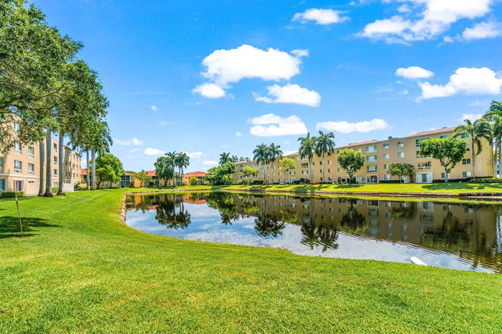 12560 Majesty Circle #401 Boynton Beach, FL 33437