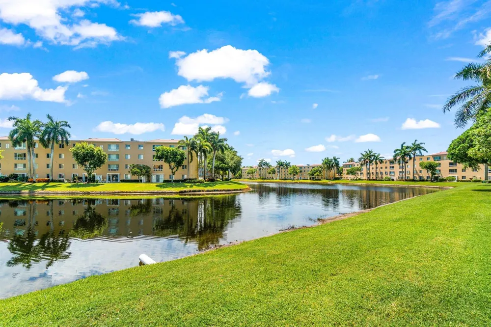12560 Majesty Circle #401 Boynton Beach, FL 33437