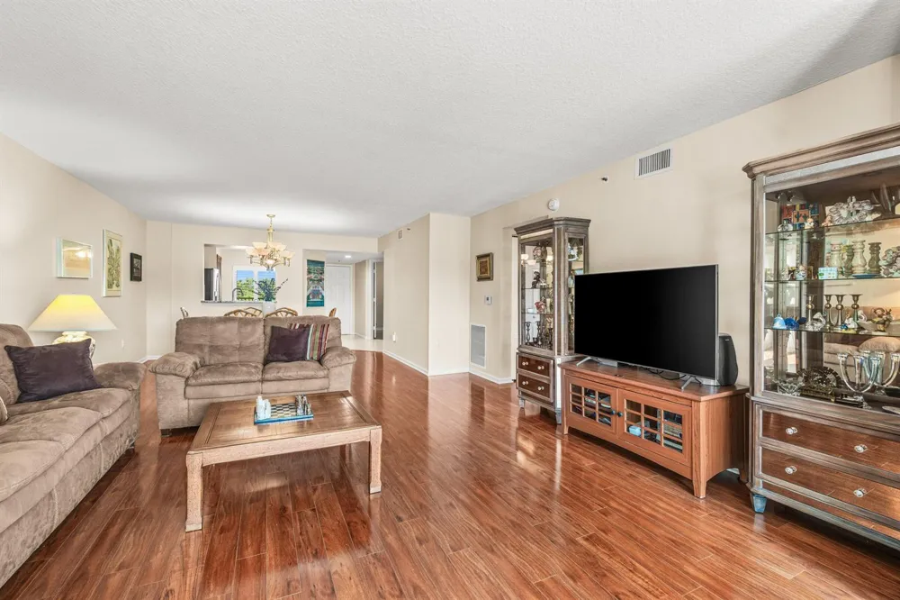 12560 Majesty Circle #401 Boynton Beach, FL 33437