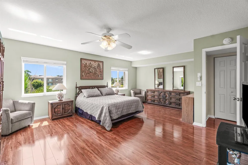 12560 Majesty Circle #401 Boynton Beach, FL 33437