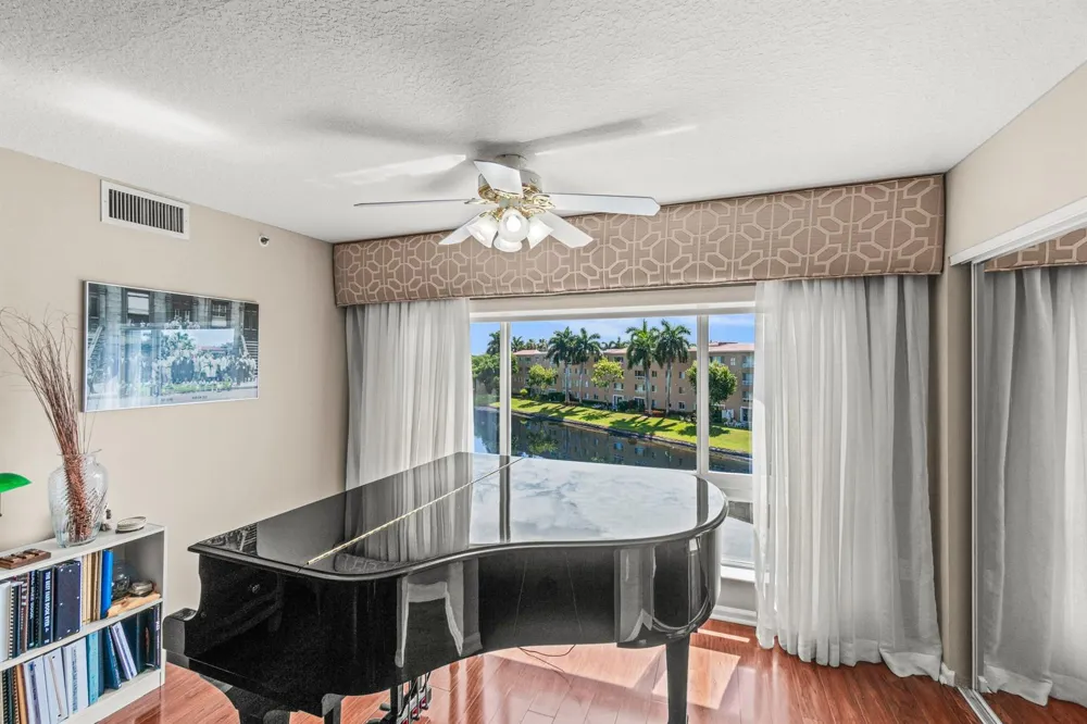 12560 Majesty Circle #401 Boynton Beach, FL 33437