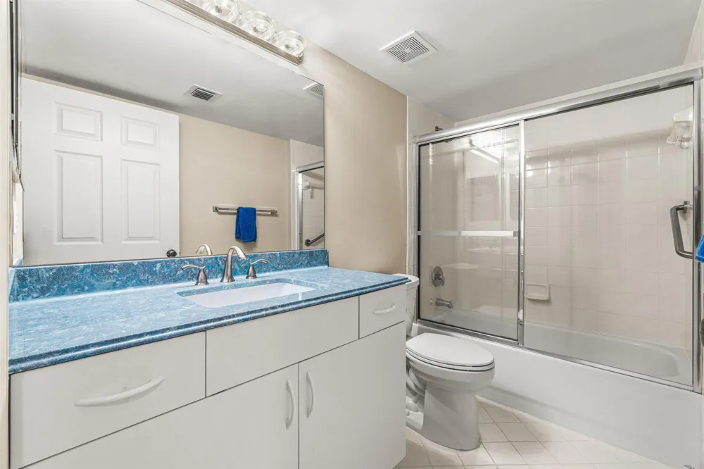 12560 Majesty Circle #401 Boynton Beach, FL 33437