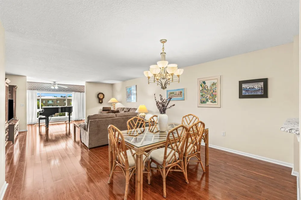 12560 Majesty Circle #401 Boynton Beach, FL 33437