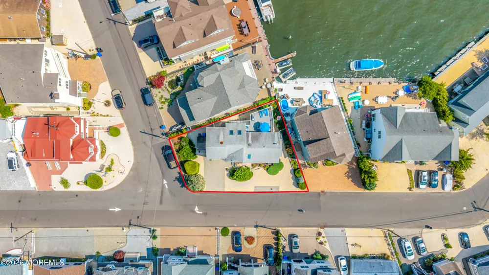 299 Monterey Circle Lavallette, NJ 08735