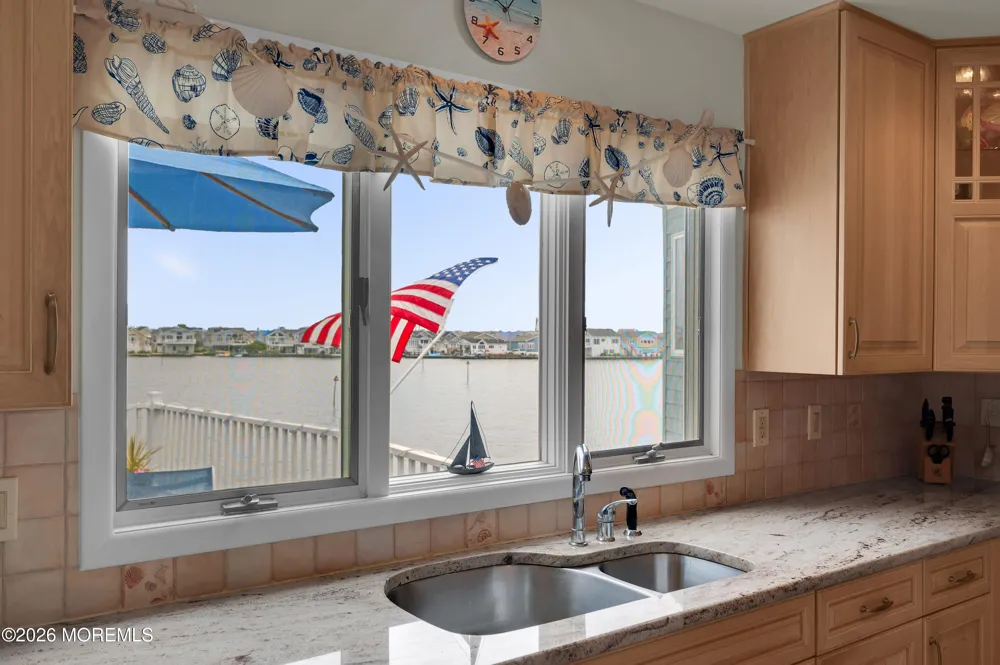 299 Monterey Circle Lavallette, NJ 08735
