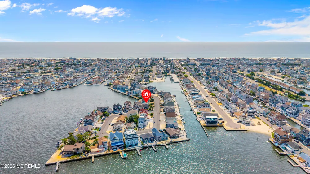 299 Monterey Circle Lavallette, NJ 08735