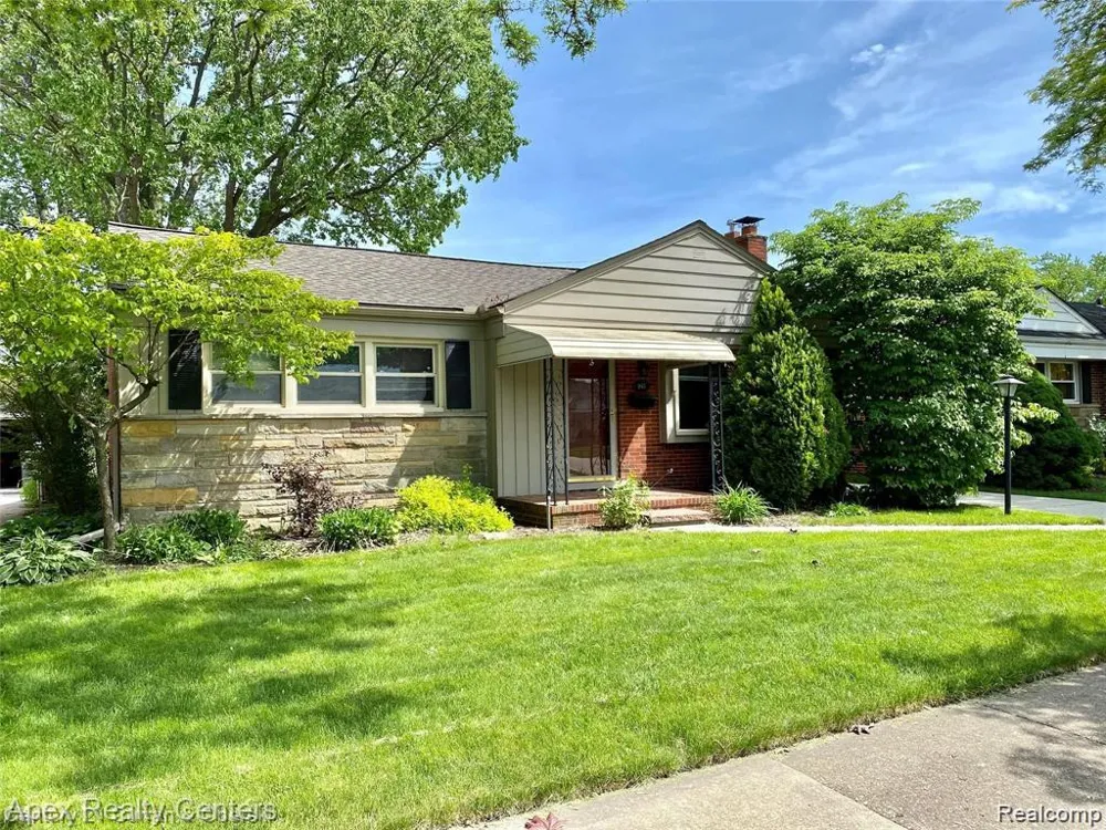 1845 Linden Street Dearborn City, MI 48124