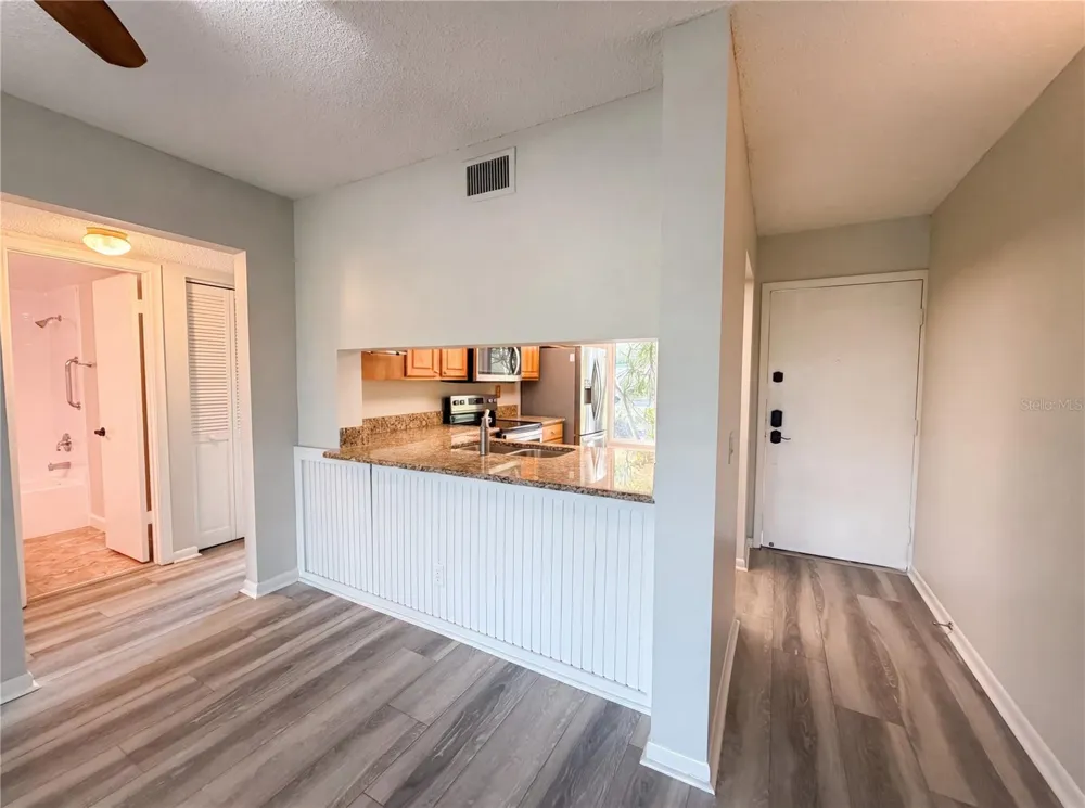 6219 PALMA DEL MAR BOULEVARD S #114 St Petersburg, FL 33715