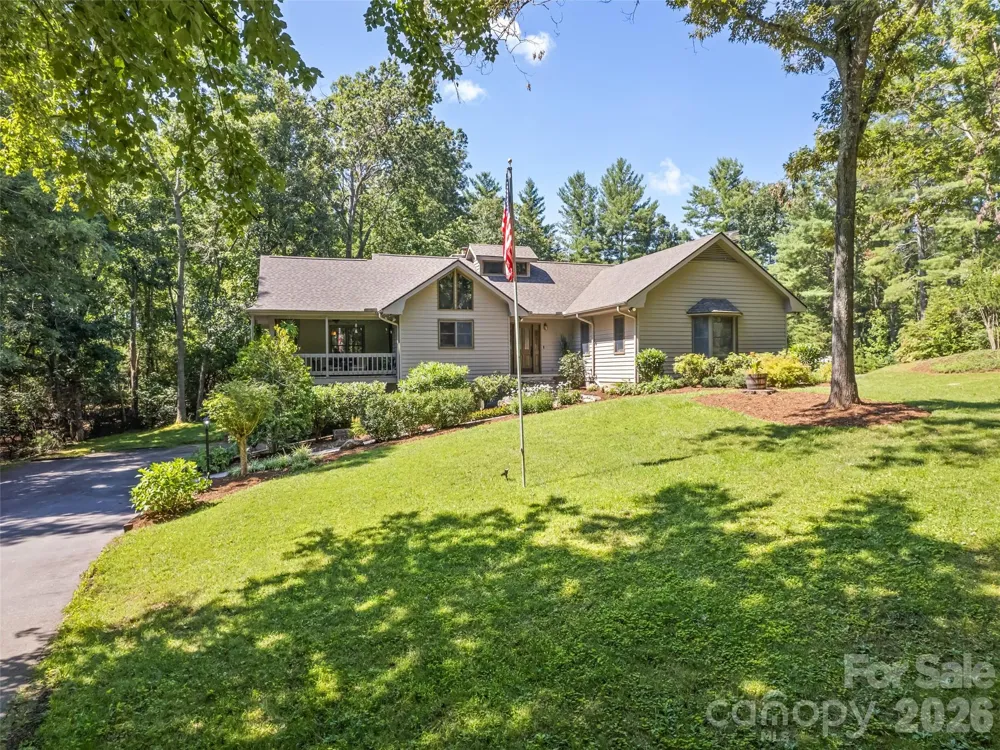 58 Sedgewood Court Fairview, NC 28730