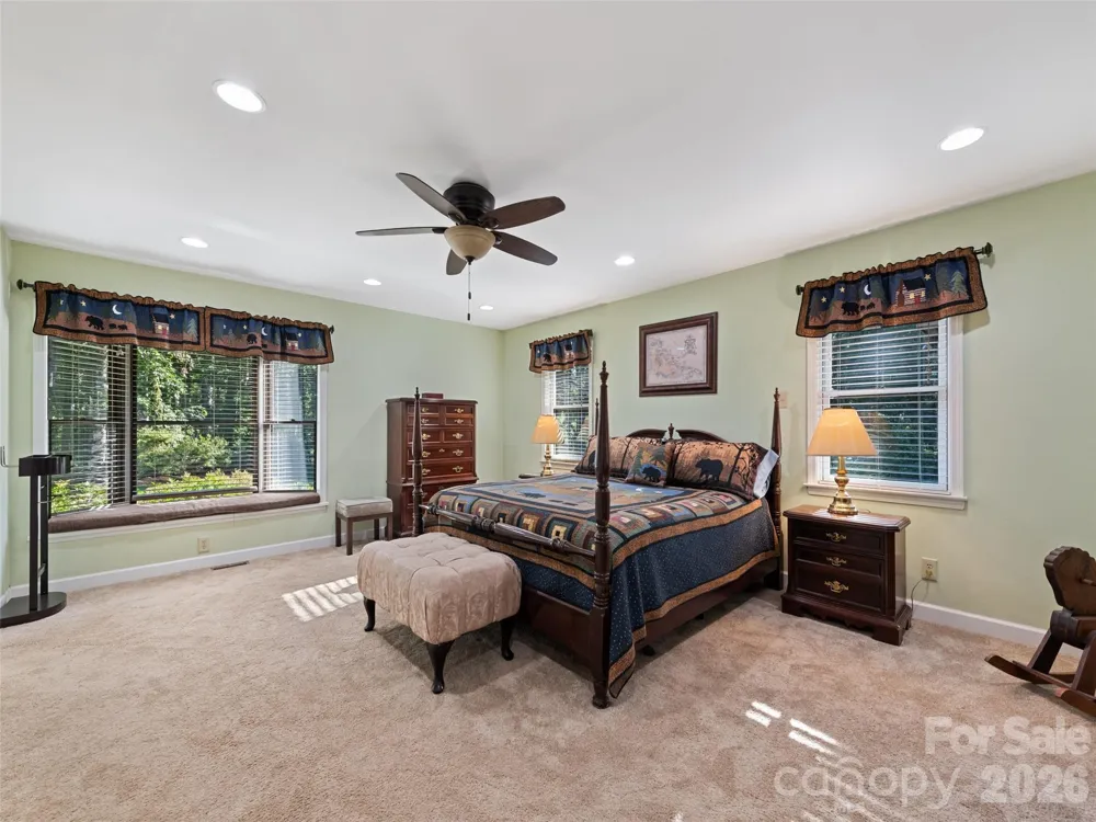 58 Sedgewood Court Fairview, NC 28730