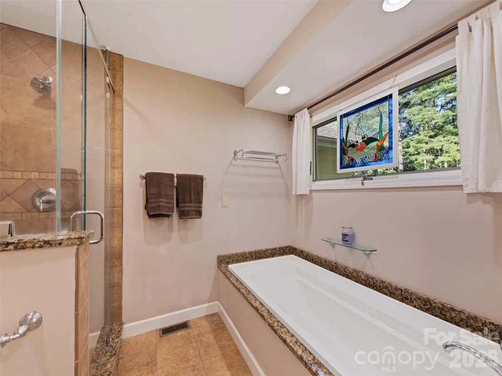 58 Sedgewood Court Fairview, NC 28730