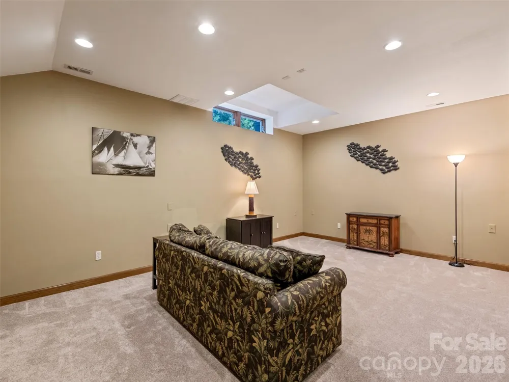 58 Sedgewood Court Fairview, NC 28730