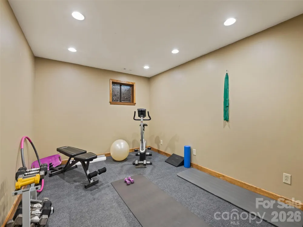 58 Sedgewood Court Fairview, NC 28730