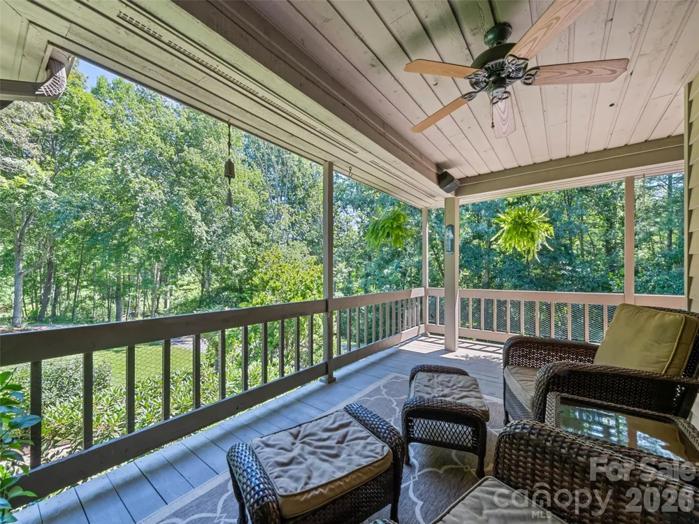 58 Sedgewood Court Fairview, NC 28730