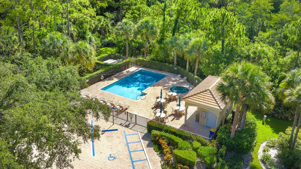 12695 SE Old Cypress Drive Hobe Sound, FL 33455