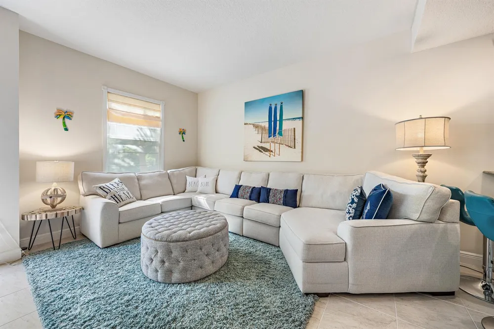 12695 SE Old Cypress Drive Hobe Sound, FL 33455
