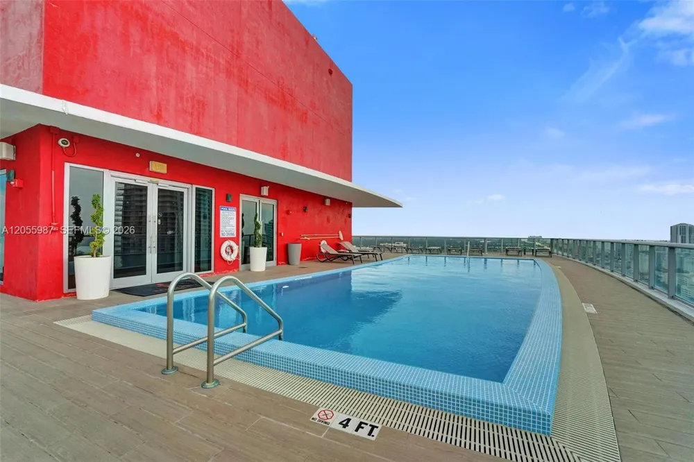 2600 E Hallandale Beach Blvd #T1902 Hallandale Beach, FL 33009