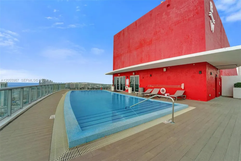 2600 E Hallandale Beach Blvd #T1902 Hallandale Beach, FL 33009