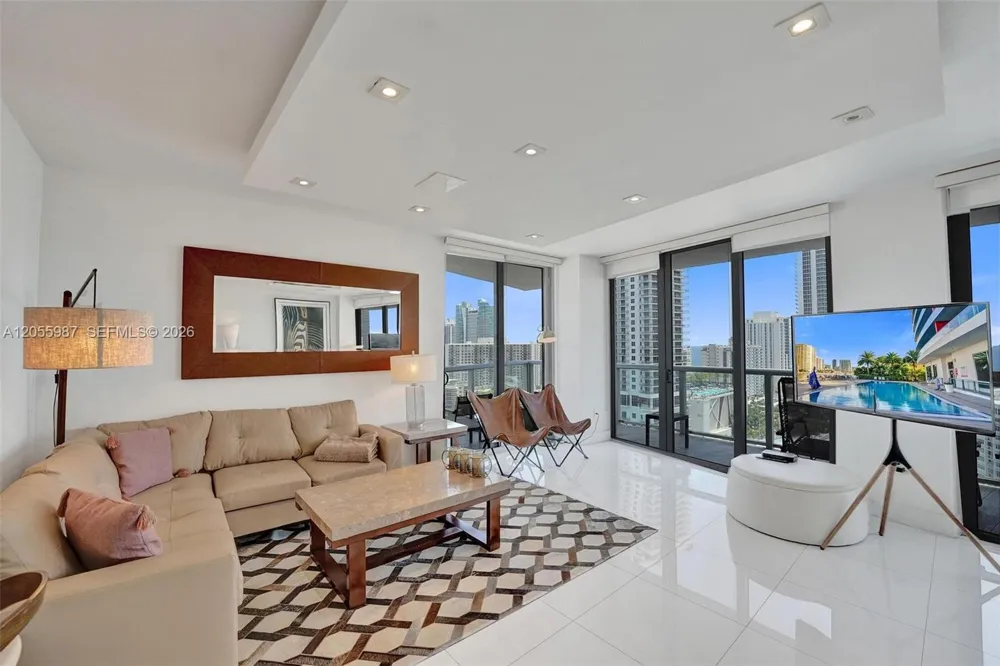 2600 E Hallandale Beach Blvd #T1902 Hallandale Beach, FL 33009