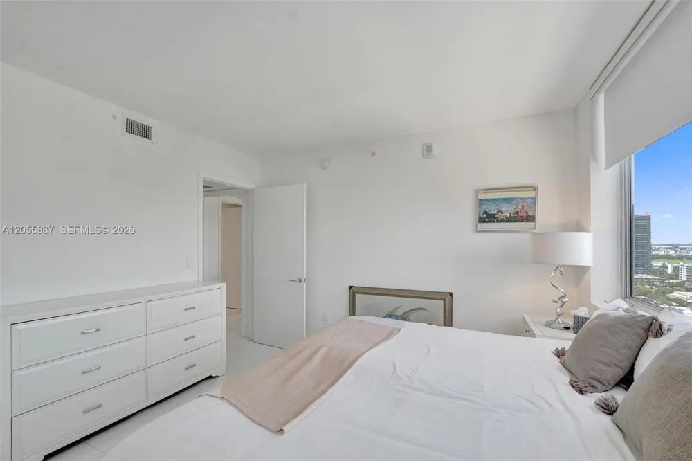 2600 E Hallandale Beach Blvd #T1902 Hallandale Beach, FL 33009