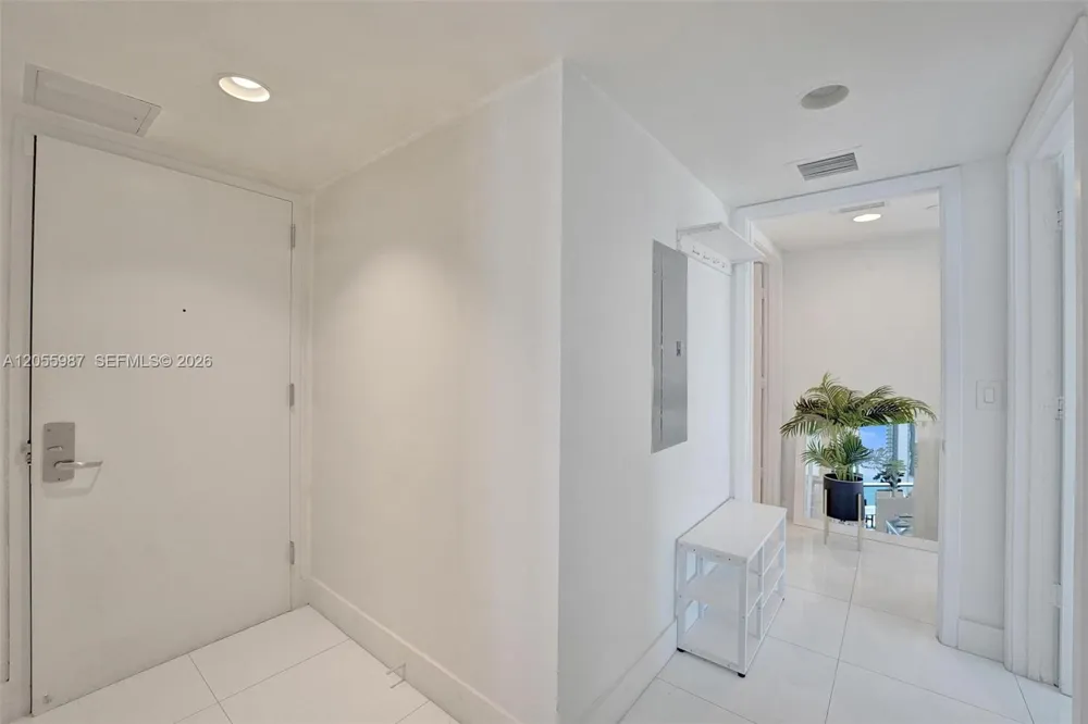 2600 E Hallandale Beach Blvd #T1902 Hallandale Beach, FL 33009