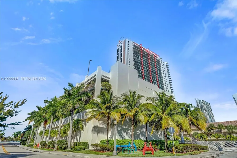 2600 E Hallandale Beach Blvd #T1902 Hallandale Beach, FL 33009