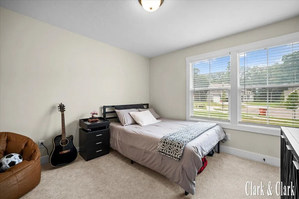 1456 Kimber Drive Lowell, MI 49331