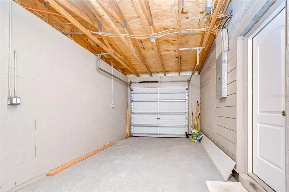 6871 4TH STREET S St Petersburg, FL 33705