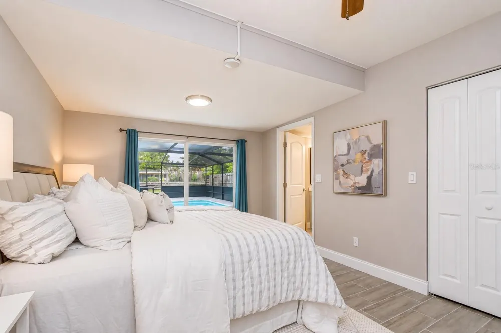 6871 4TH STREET S St Petersburg, FL 33705