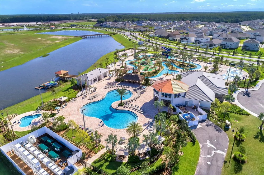 4751 CLOCK TOWER DRIVE #107 Kissimmee, FL 34746