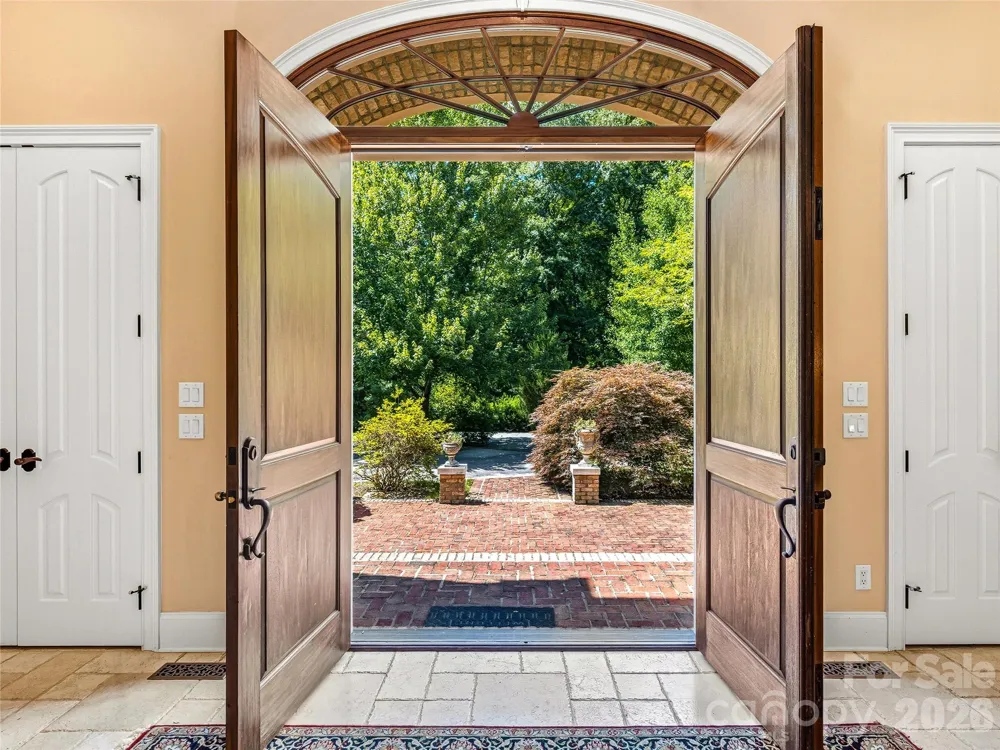 150 Rainbow View Drive Fletcher, NC 28732
