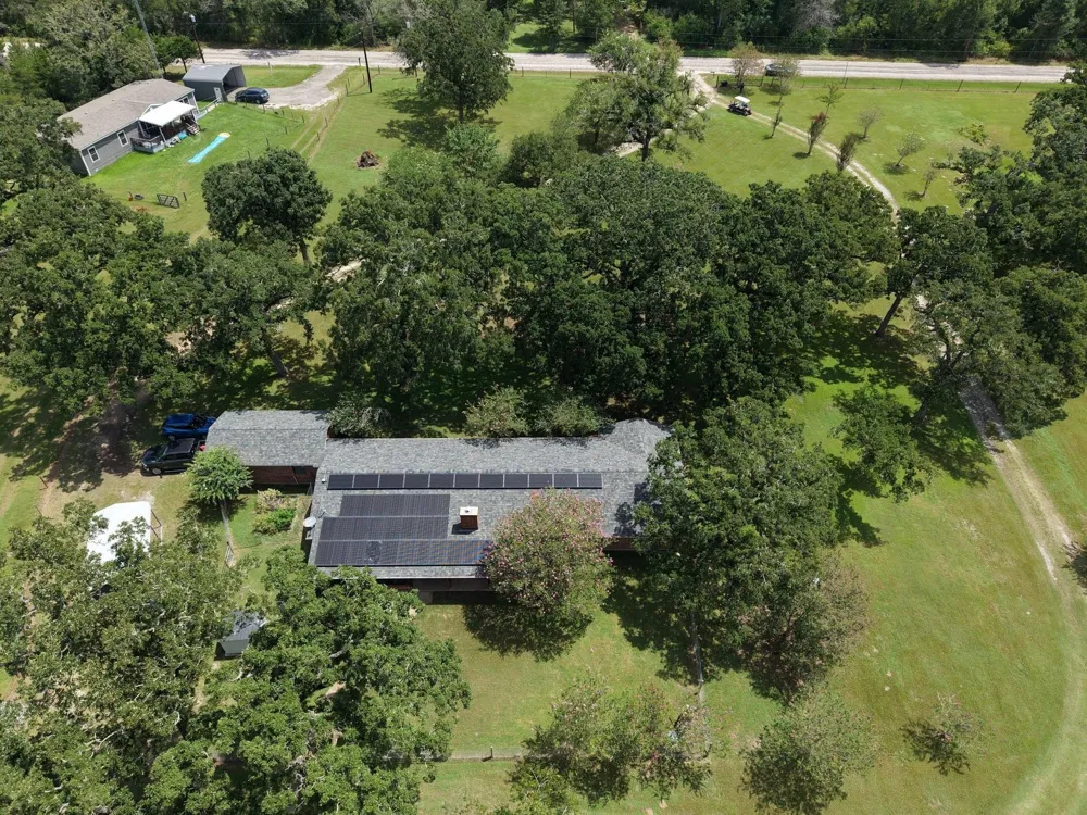 11994 Long Trussel Road Bryan, TX 77808